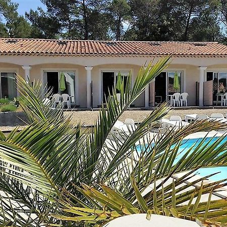Villa Des Soleils Sillans-la-Cascade Exterior foto